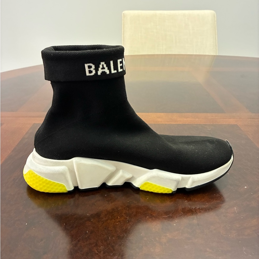 Balenciaga Speed Trainer Size 9 Authentic - Picture 5 of 7